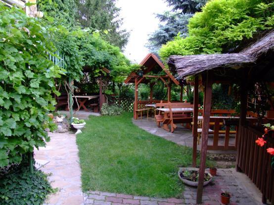 Grill Garten Vendeghaz Hotel เคสเท ภายนอก รูปภาพ