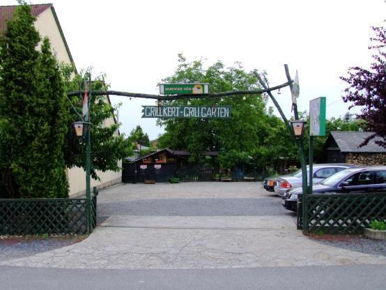 Grill Garten Vendeghaz Hotel เคสเท ภายนอก รูปภาพ